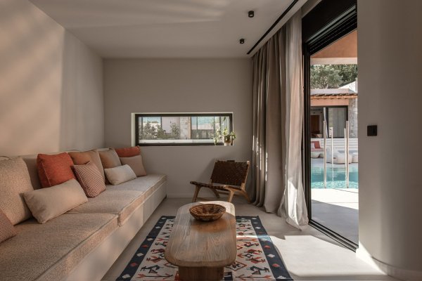 Superior Suites